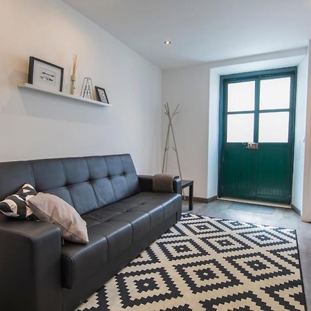 Alfama Typical Beco Da Adica Apartment Lisbon Exterior photo